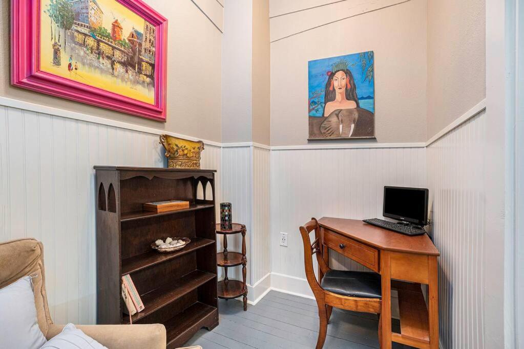 Beachy Bungalow! 2Bd, King Bed Galveston Eksteriør bilde